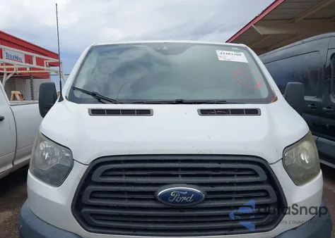 2017 Ford Transit-250 z USA, uszkodzony, nr VIN 1FTYR1YM3HKA91044